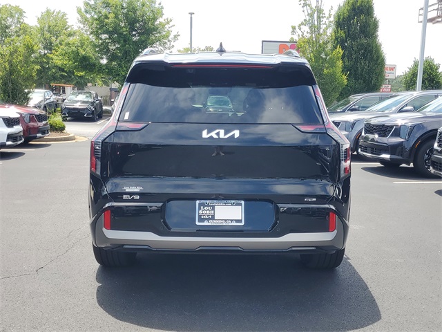 2026 Kia EV9 GT-Line photo 4