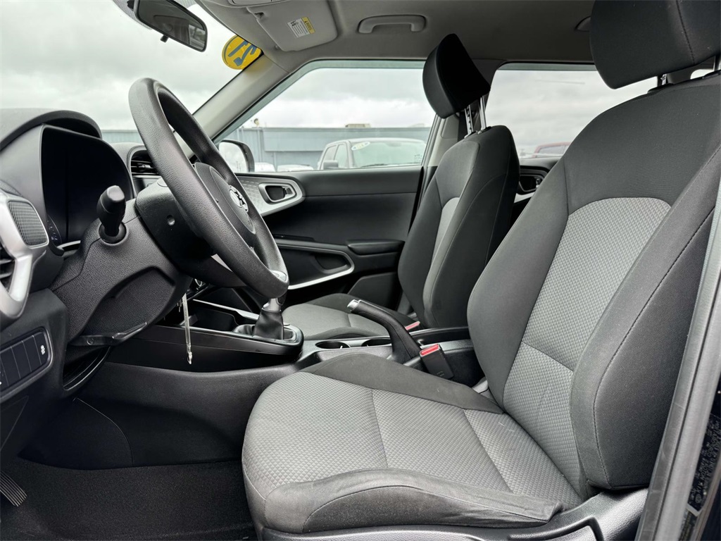 2021 Kia Soul LX photo 9