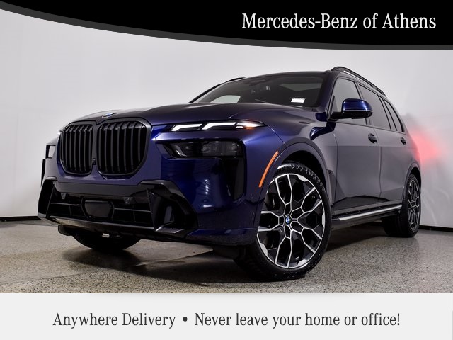 2023 BMW X7 Base's photo