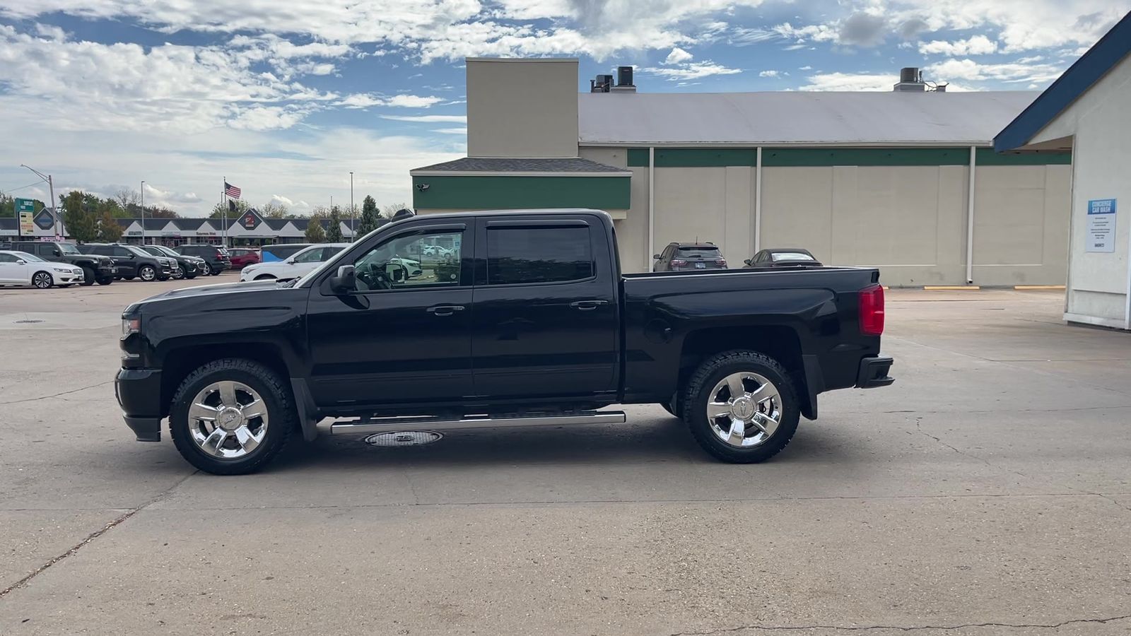 2017 Chevrolet Silverado 1500 LTZ photo 19