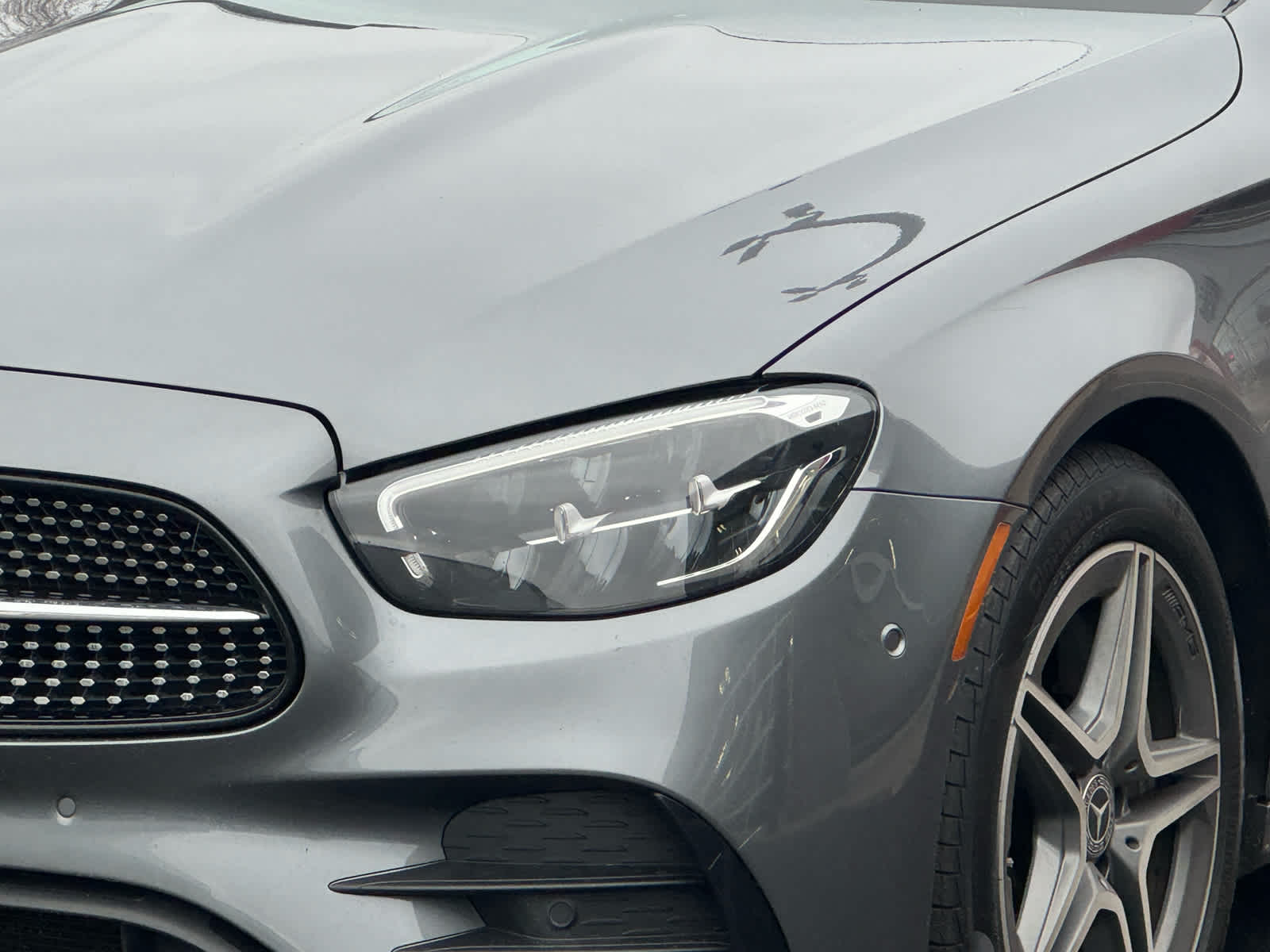 2023 Mercedes Benz E 350 4MATIC Sedan photo 4