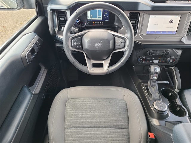 2023 Ford Bronco Outer Banks photo 26