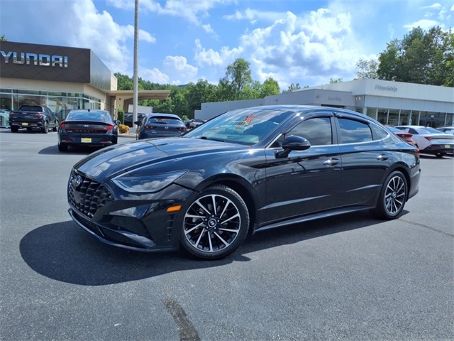 2021 Hyundai Sonata Limited photo 2