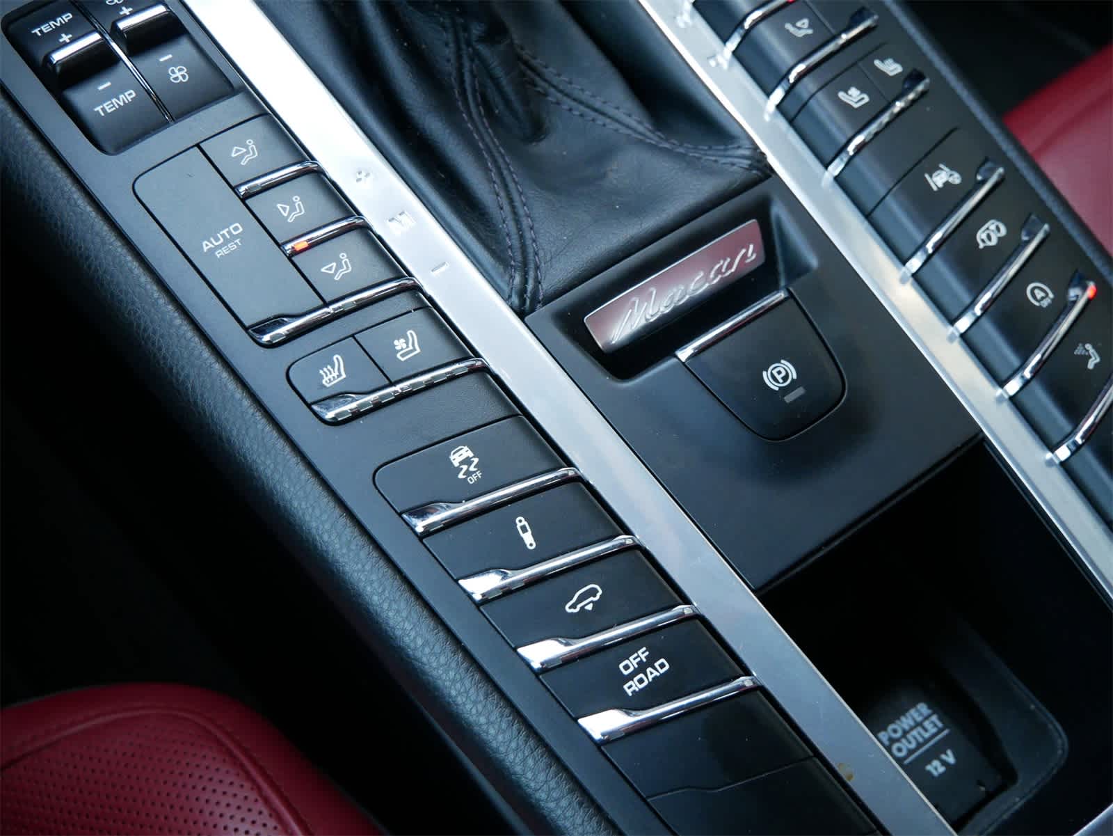 2021 Porsche Macan GTS photo 15