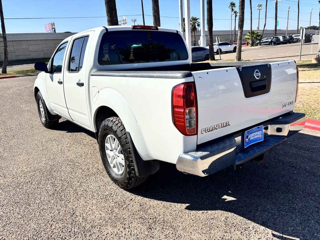 2019 Nissan Frontier SV photo 2