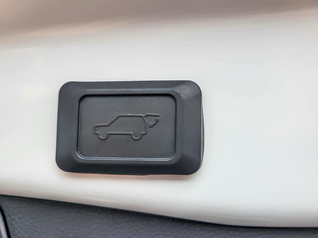 2025 TOYOTA RAV4 - Image 27