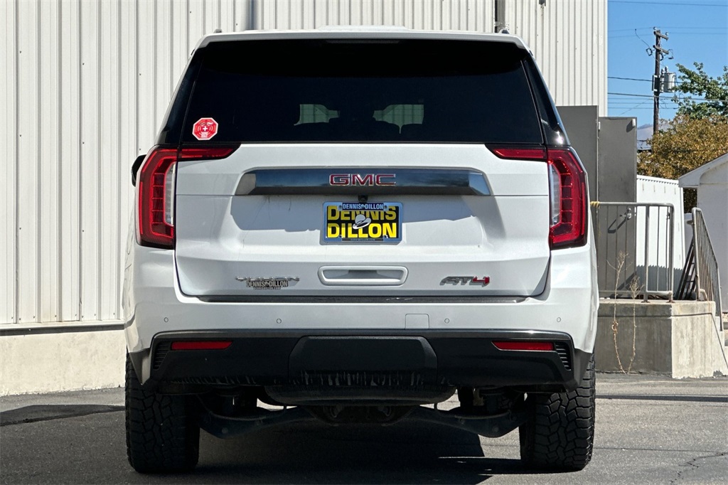 2023 Gmc Yukon AT4 photo 4
