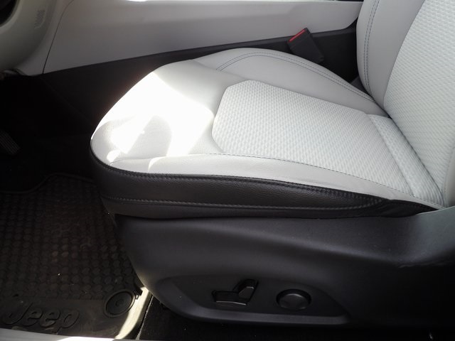 2022 Jeep Compass North Edition Latitude photo 15
