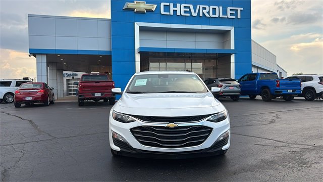 1G1ZD5ST5SF156589