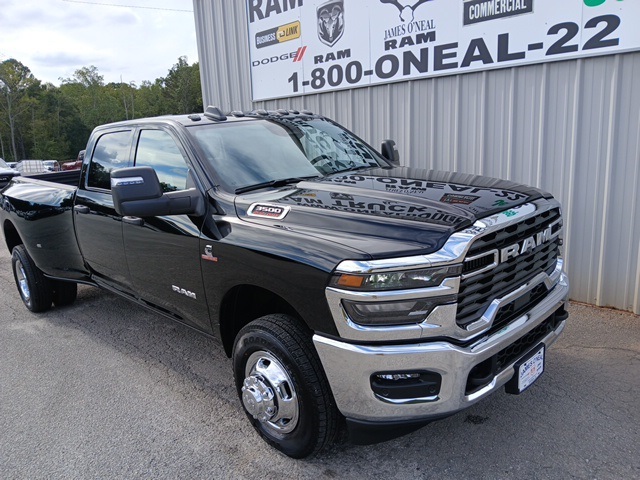 2026 RAM Ram 3500 Pickup Big Horn's photo