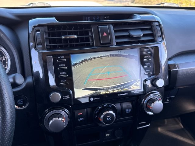 2024 Toyota 4Runner TRD Off-Road photo 11
