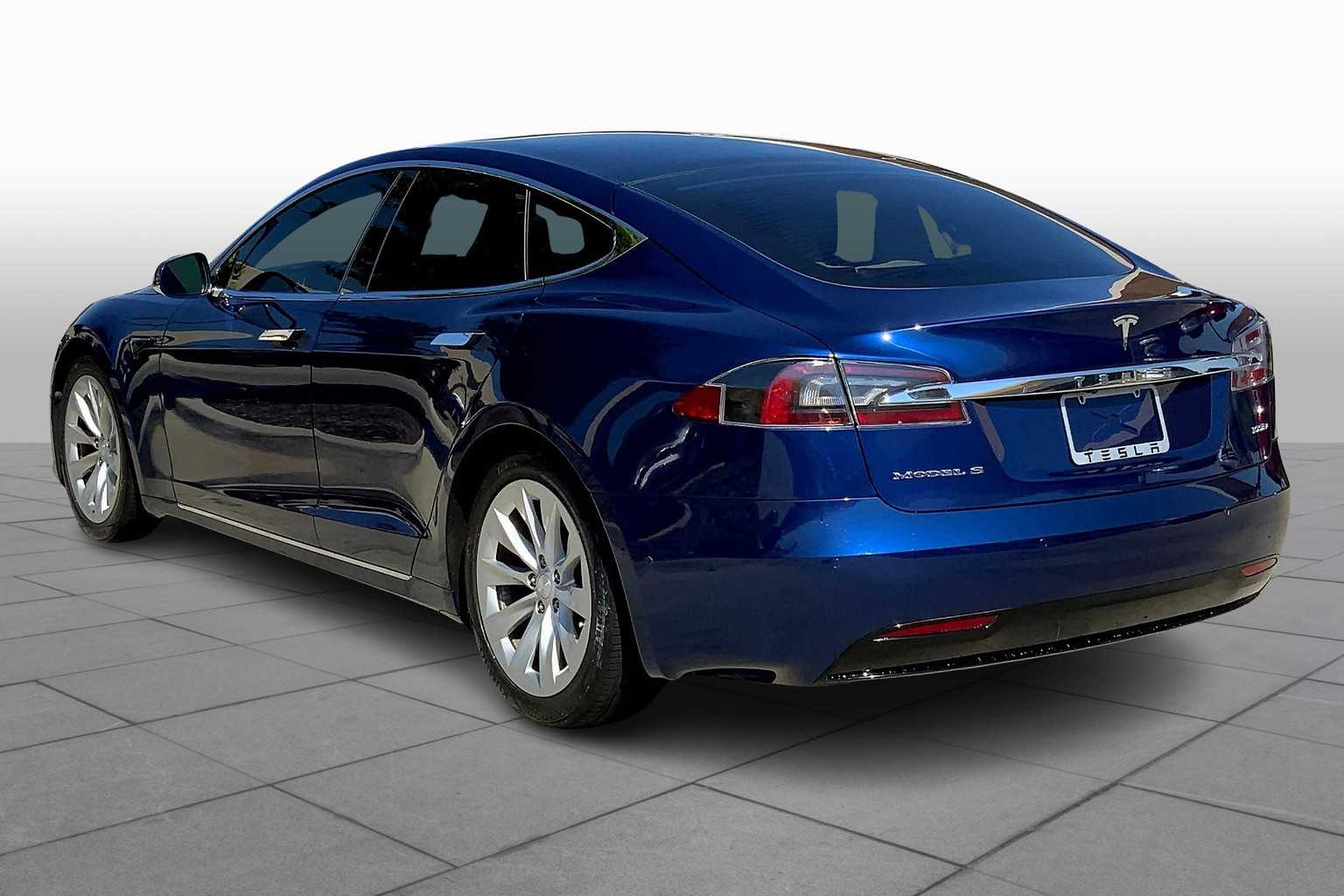 2017 Tesla Model S 100D AWD photo 11