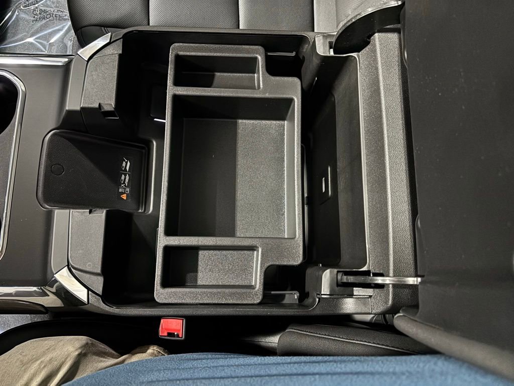 2025 Chevrolet Silverado 2500HD LTZ photo 17