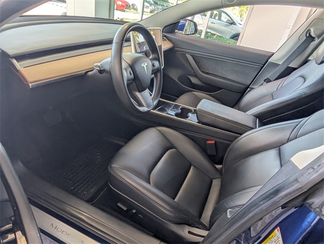 2019 Tesla Model 3 Long Range photo 7