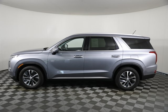 2020 Hyundai Palisade SEL photo 3