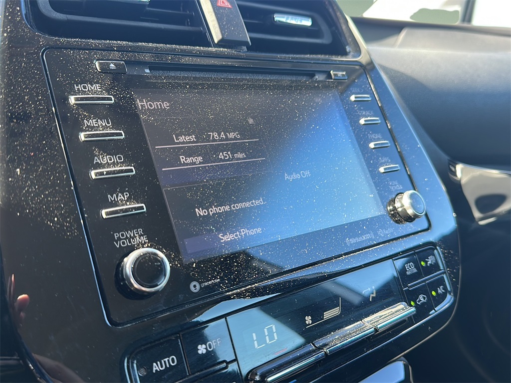 2020 Toyota Prius Prime LE photo 15