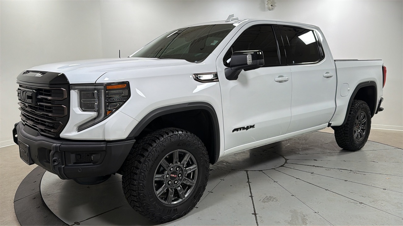 2024 GMC Sierra 1500 AT4X's photo