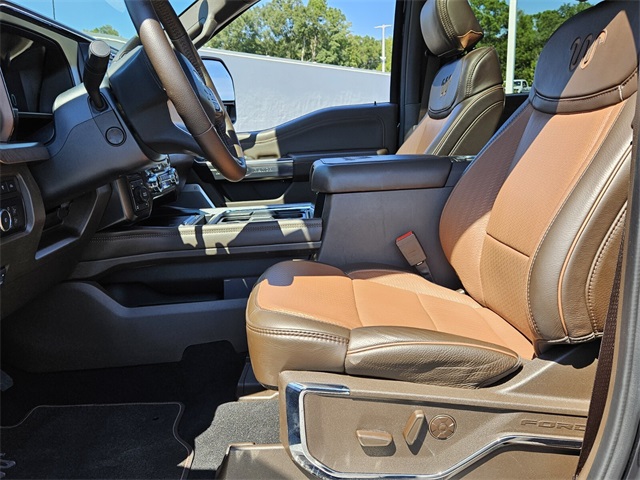 2024 Ford F-250 King Ranch photo 14