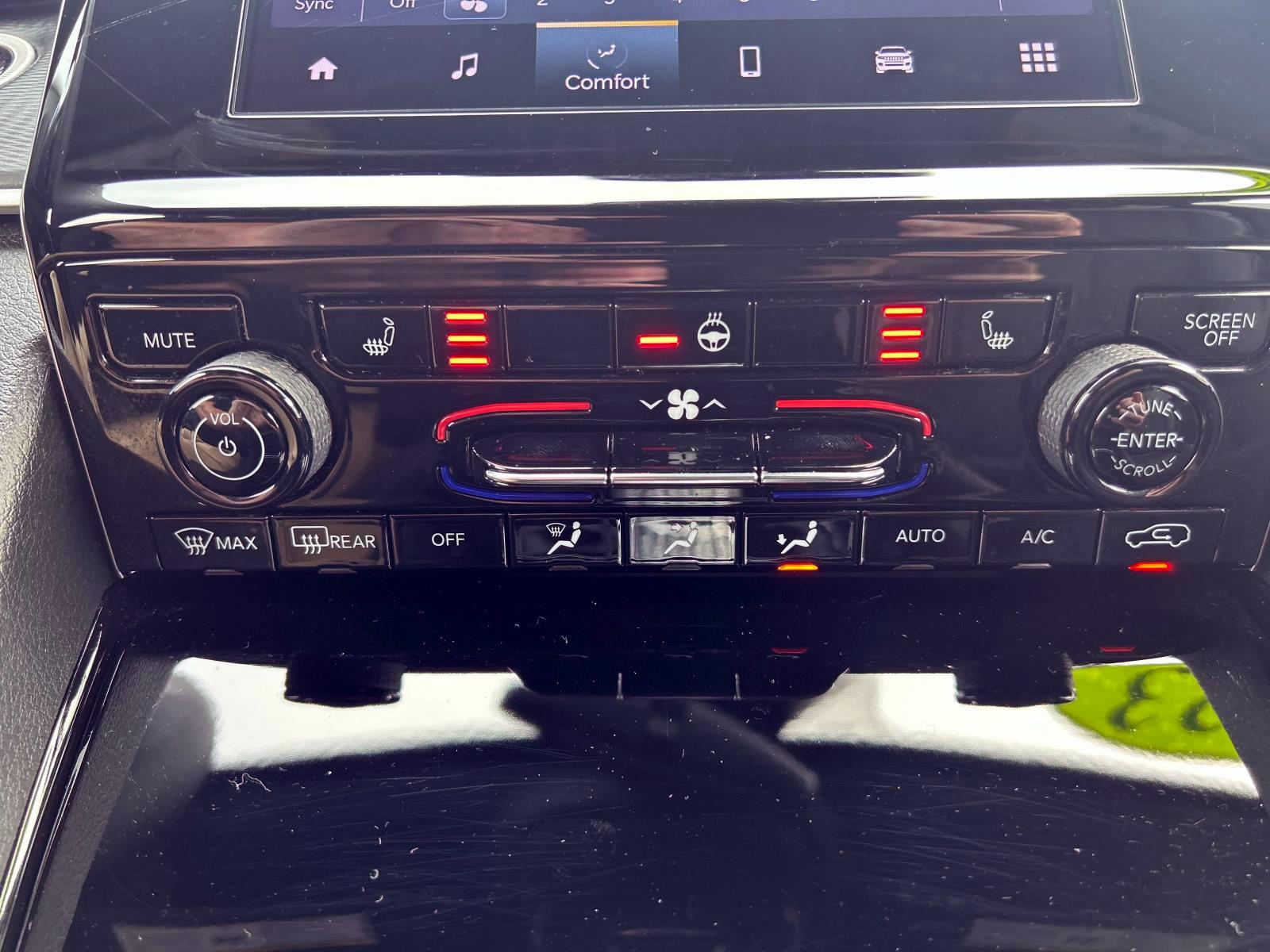 2023 Jeep Grand Cherokee Altitude photo 15