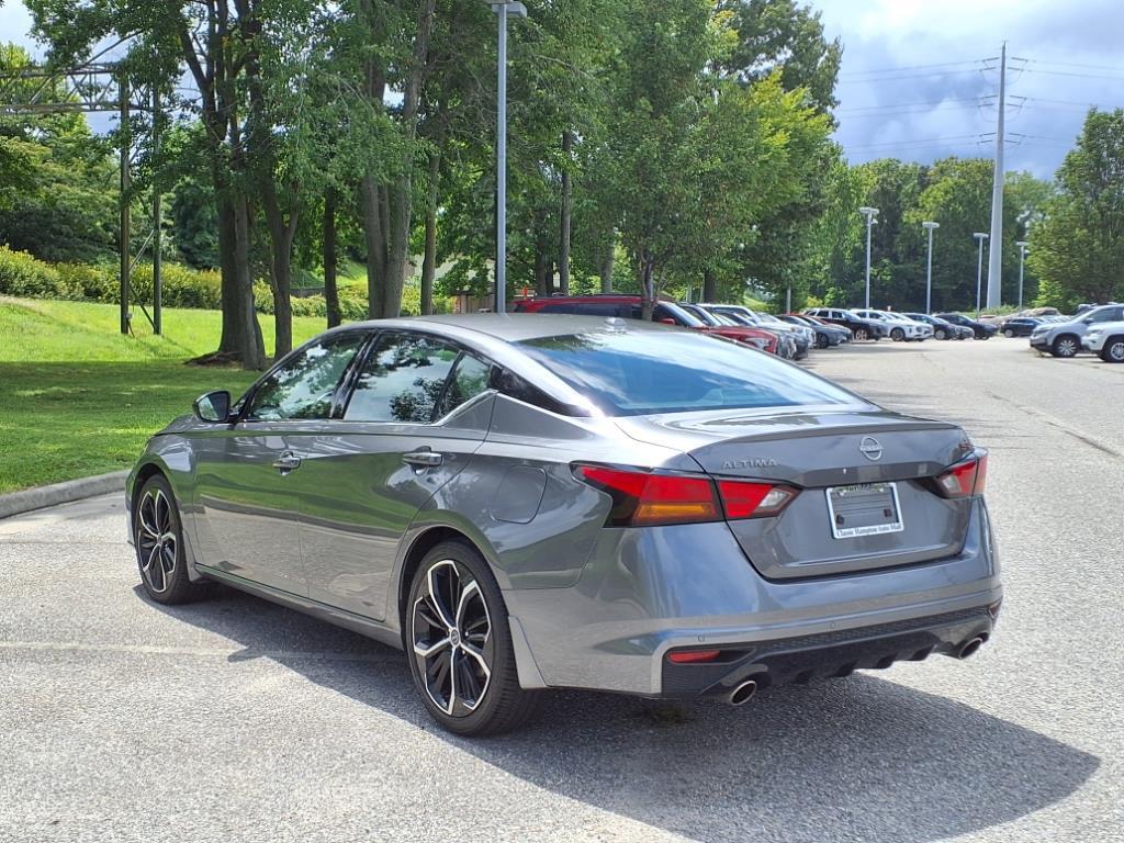 2024 Nissan Altima 2.5 SR photo 4