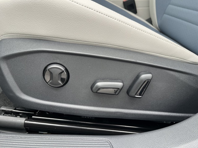 2026 Volkswagen Jetta SE photo 29