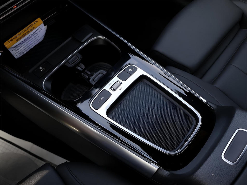 2025 Mercedes Benz GLA 250 4MATIC photo 25
