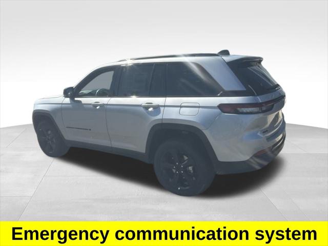 2025 Jeep Grand Cherokee Altitude X photo 3