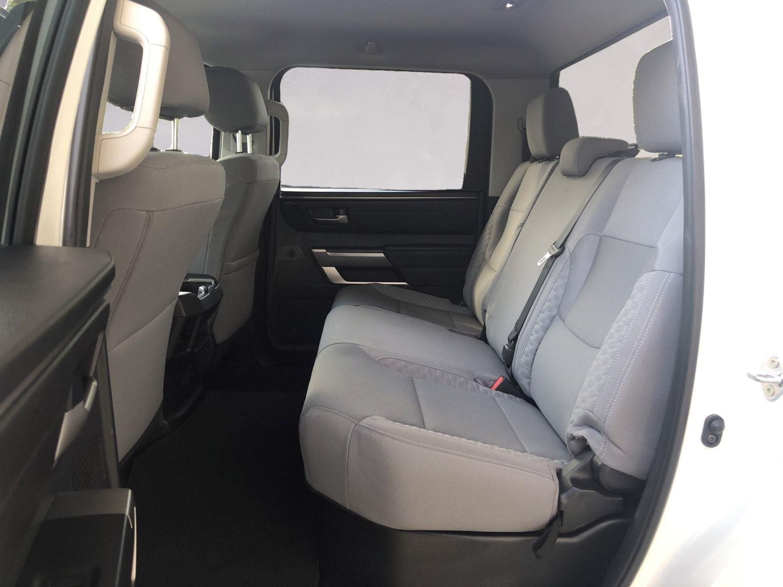 2024 Toyota Tundra SR5 CrewMax photo 11