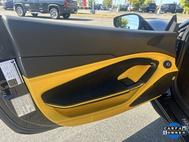 2023 Ferrari F8 Spider Base photo 12