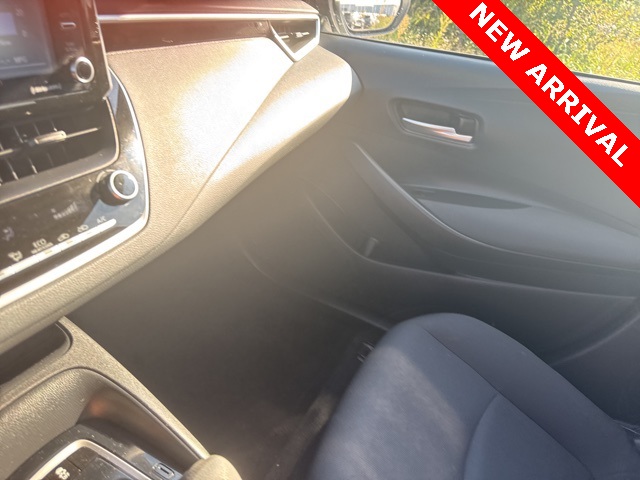 2021 Toyota Corolla LE photo 15