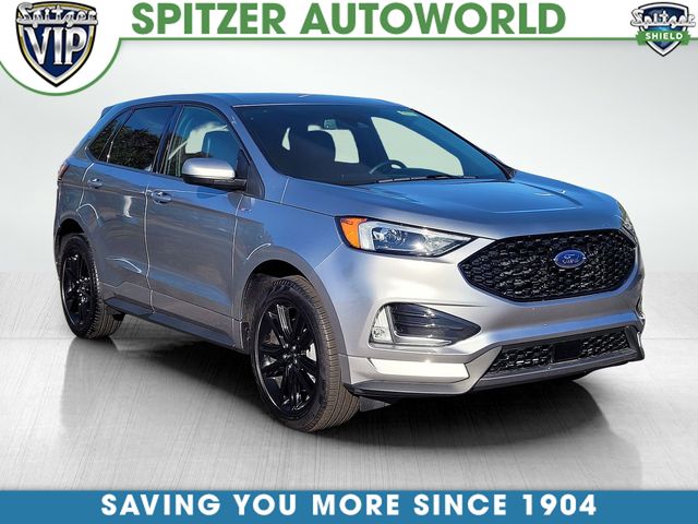 2024 Ford Edge ST-Line's photo