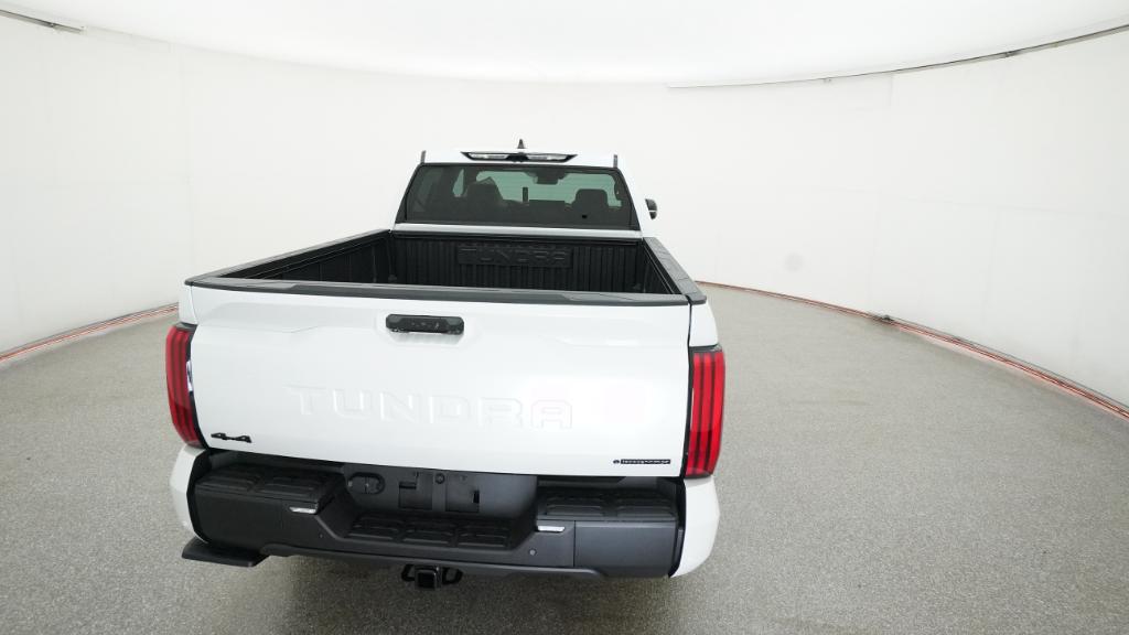 2026 Toyota Tundra Limited CrewMax photo 17