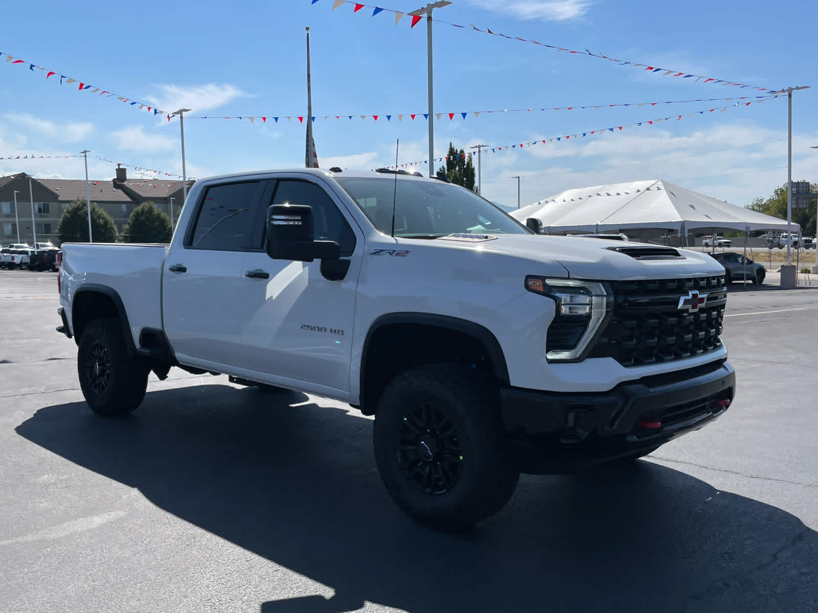 2025 Chevrolet Silverado 2500HD ZR2 photo 5