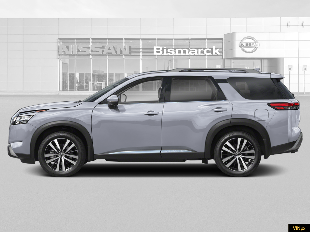 2025 Nissan Pathfinder Platinum photo 3