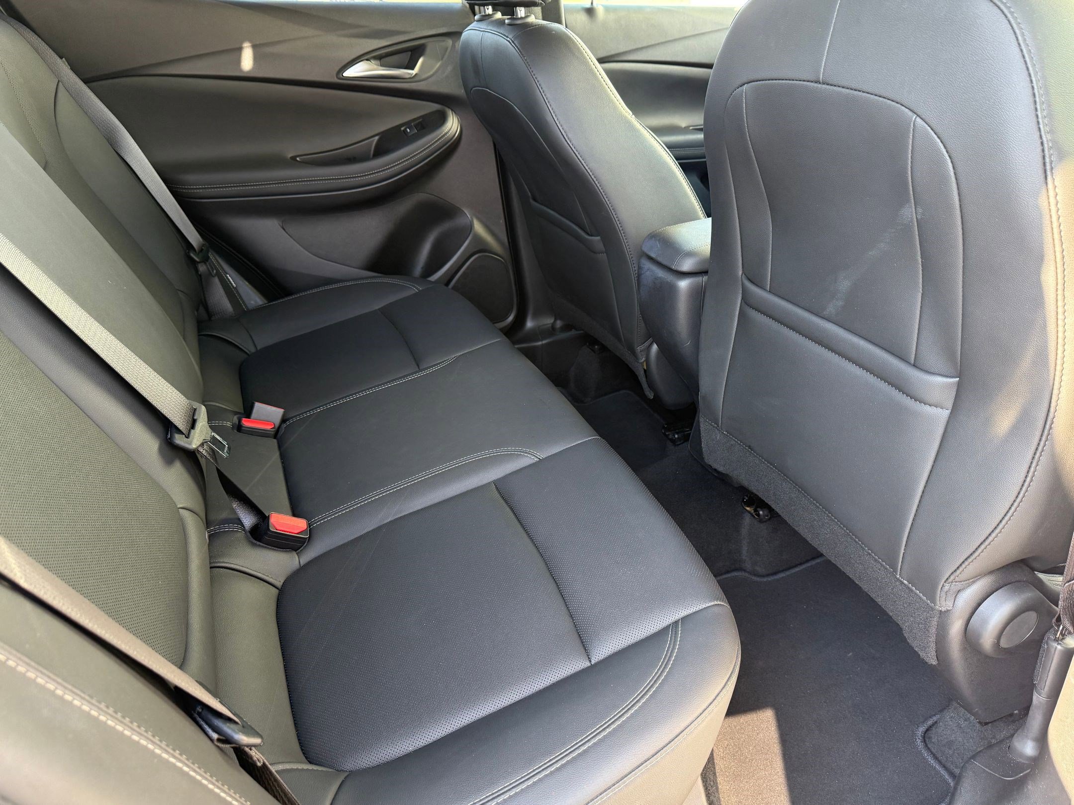 2024 Buick Encore GX Sport Touring photo 25