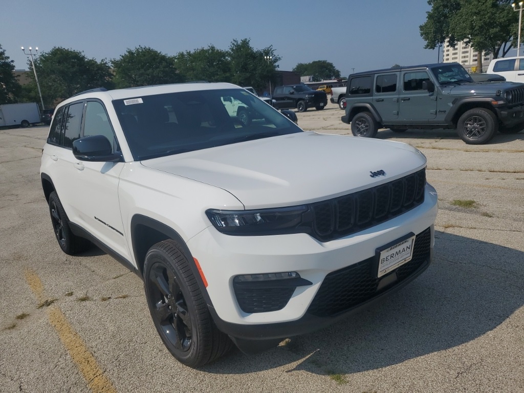 2025 Jeep Grand Cherokee Limited's photo