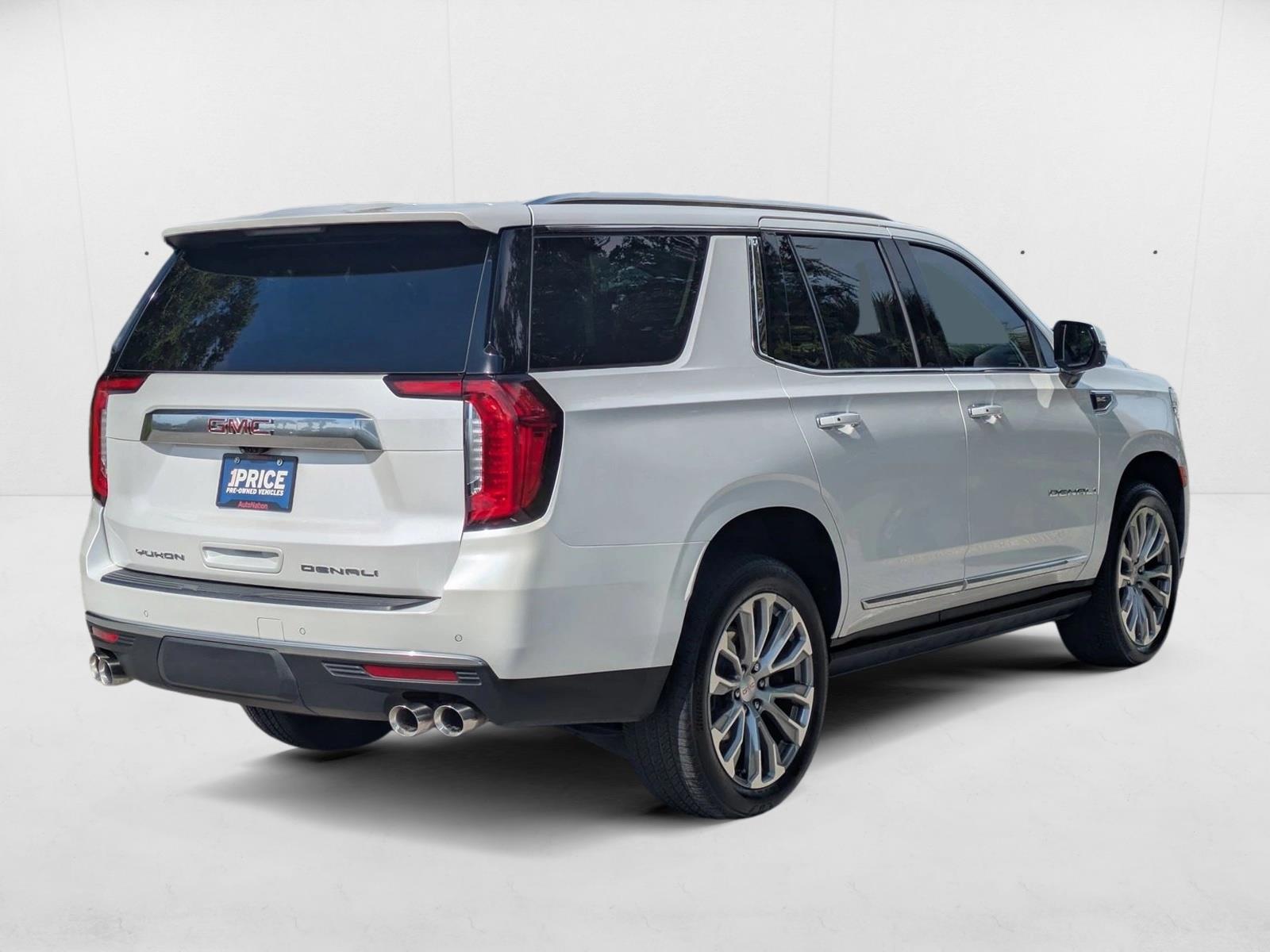 2021 Gmc Yukon Denali photo 3