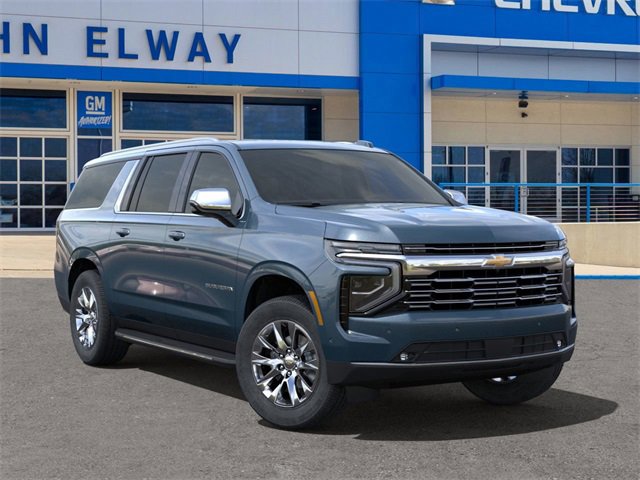 2025 Chevrolet Suburban Premier photo 6