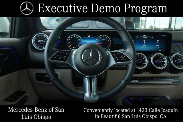 2025 Mercedes Benz GLB 250 photo 15