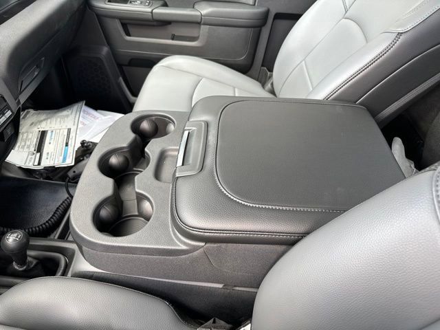 2024 Ram 2500 Tradesman photo 17