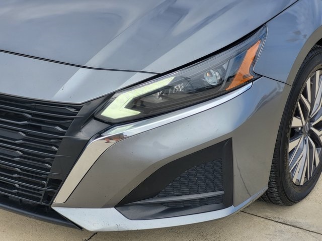 2023 Nissan Altima 2.5 SV photo 8