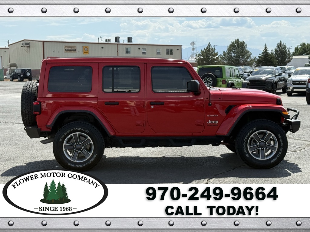 2020 Jeep Wrangler Unlimited Sahara photo 8