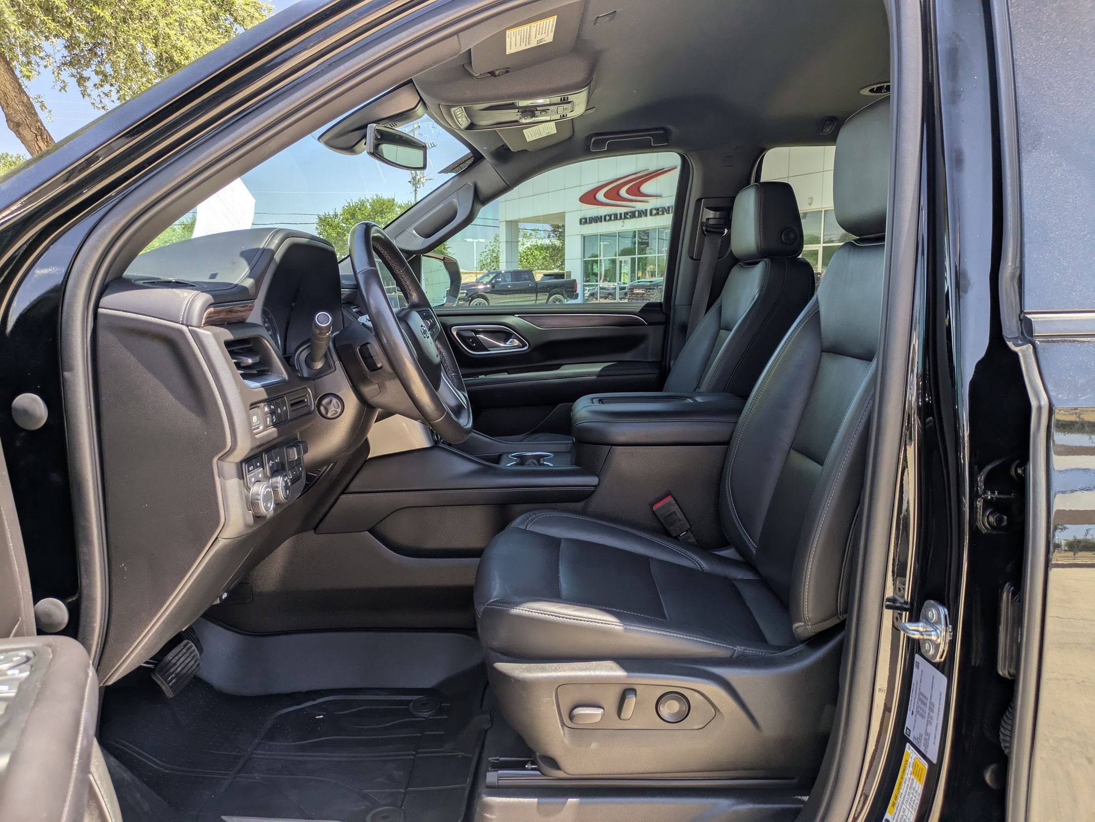 2021 Chevrolet Tahoe Z71 photo 9