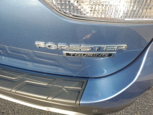 2020 Subaru Forester Touring photo 14