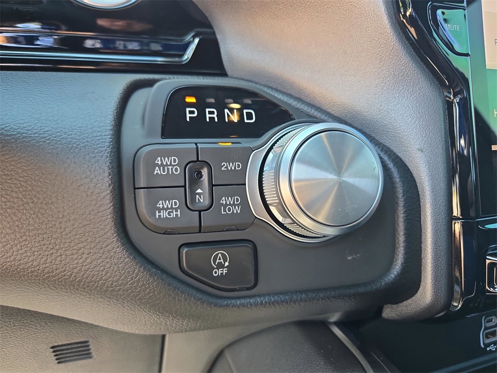2026 Ram 1500 Laramie photo 37