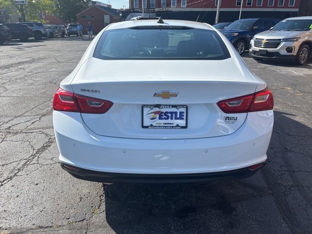 2023 Chevrolet Malibu LS photo 5
