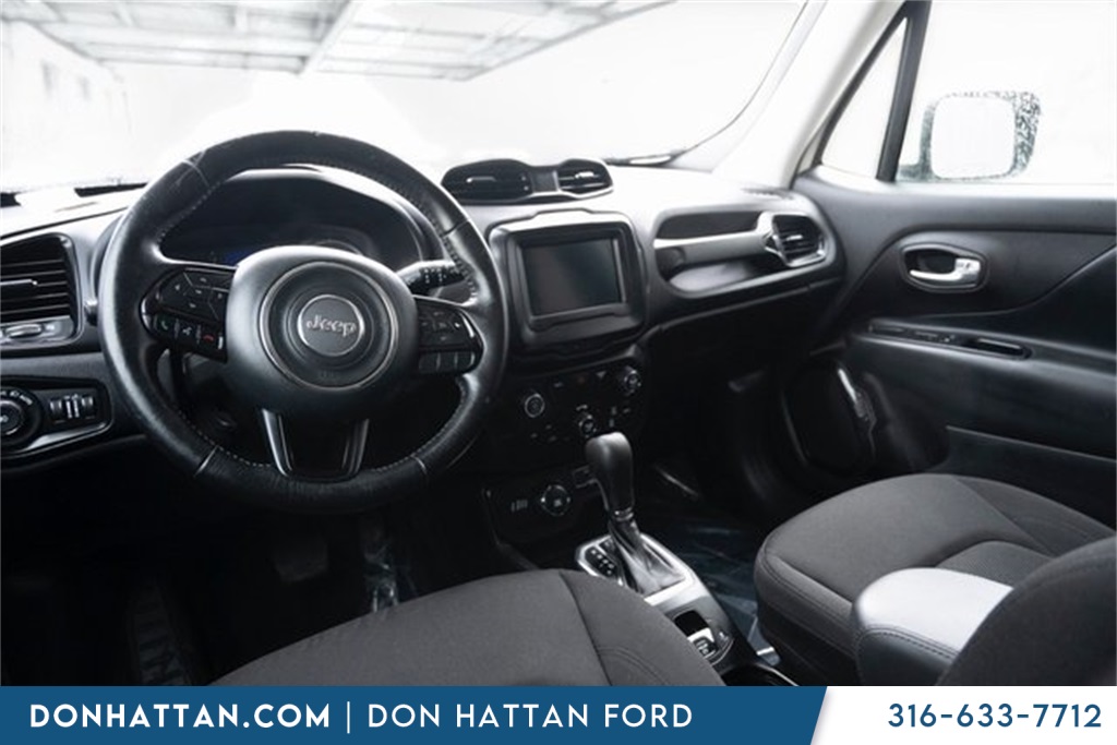 2019 Jeep Renegade Latitude photo 18