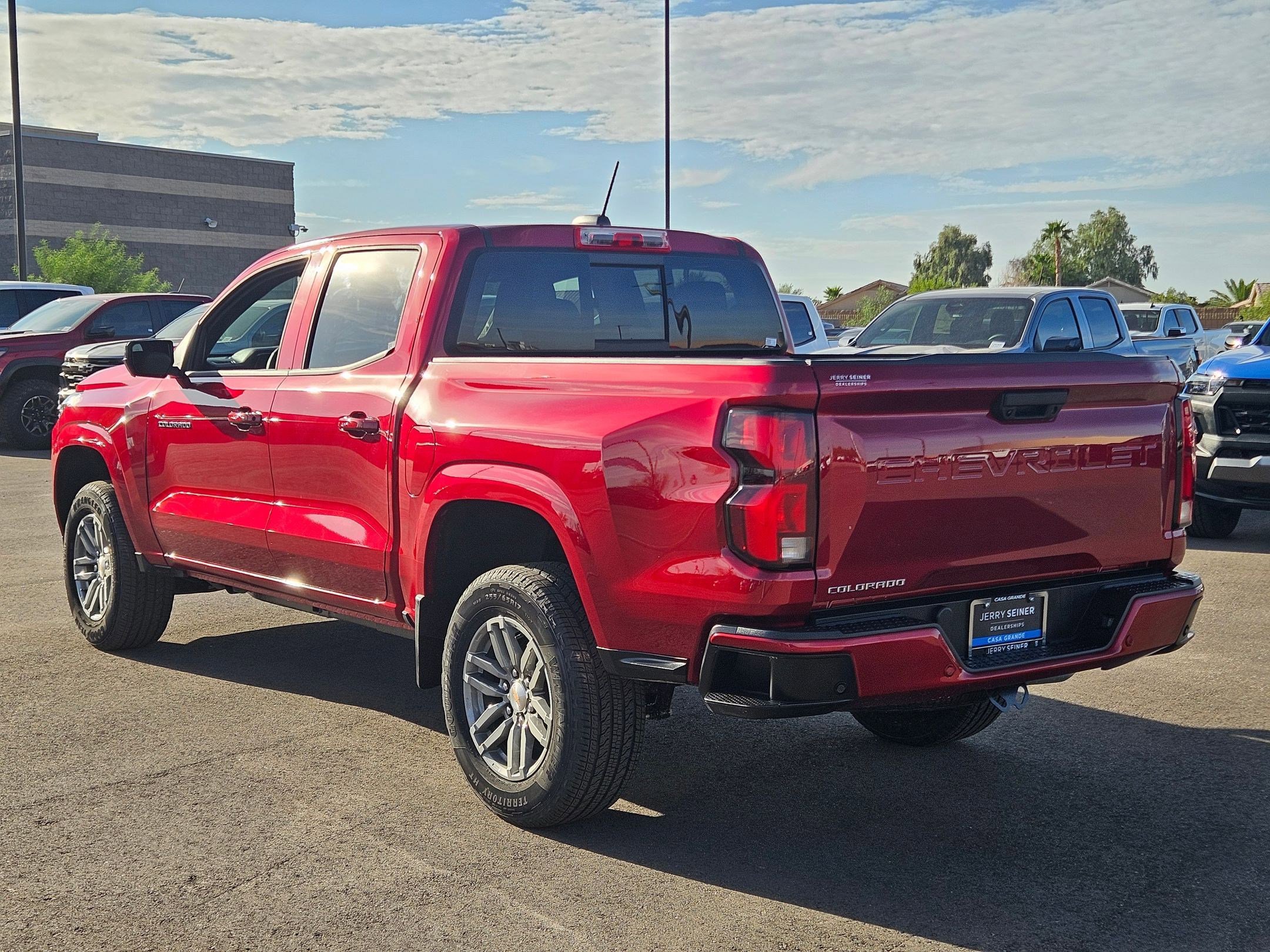 2026 Chevrolet Colorado LT photo 3
