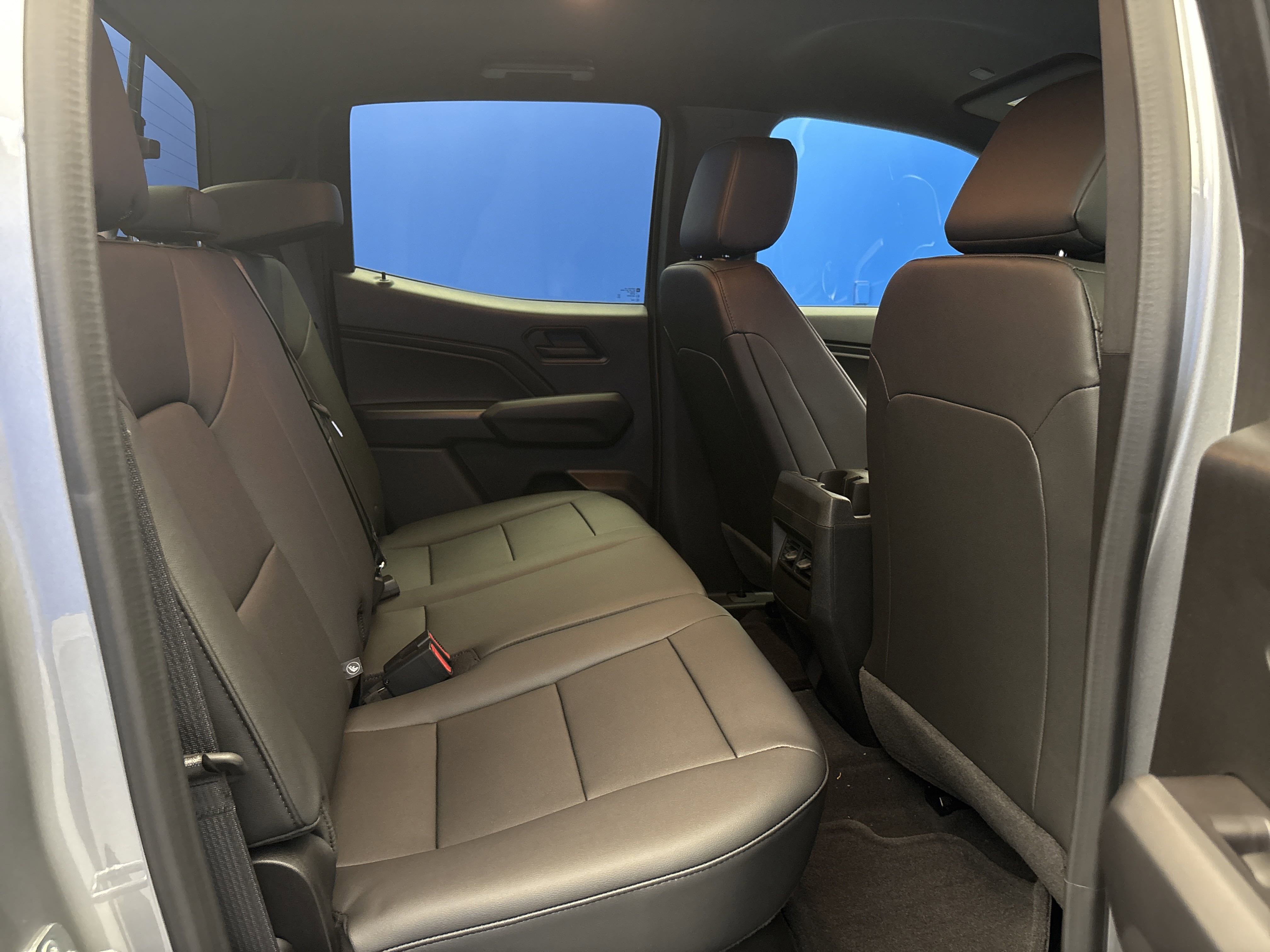 2026 Chevrolet Colorado Trail Boss photo 25