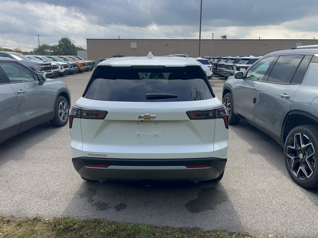 2026 Chevrolet Equinox LT photo 3